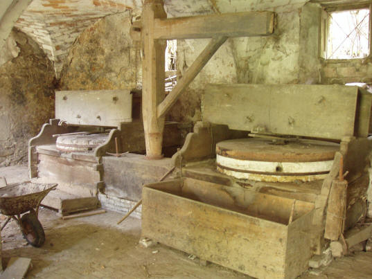 Il mulino adiacente alla Ramiera di Villa Tordinia di Teramo