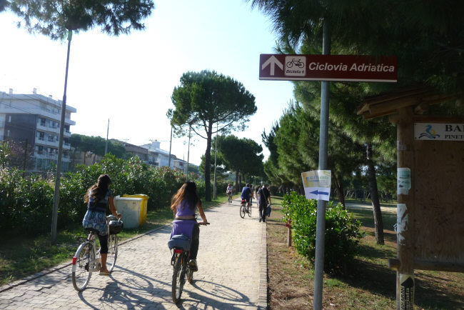 segnaletica Ciclabile Adriatica a Pineto