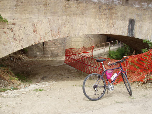 sottopasso in via Bernardino Masci nel quartiere di Villa Pavone a Teramo